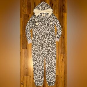 Abercrombie & Fitch Leopard Print Hooded Sleep Onesie Jumpsuit One Size Cozy